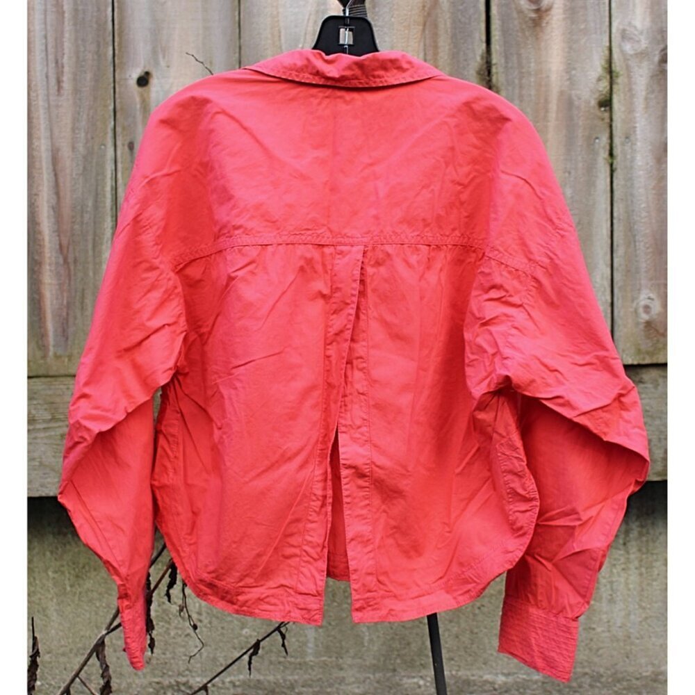 Pilcro (Anthropologie) - Placket Back Slit Shirt in Dark Pink, size Medium - Picture 4 of 12